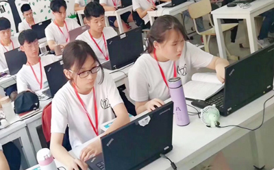 学校全景图